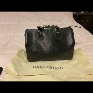 COPY - Authentic LV Epi 25